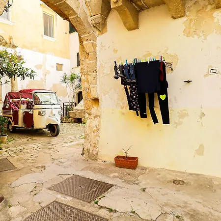 Casetta Gallo By Casa Di Marco بيت للعطل *