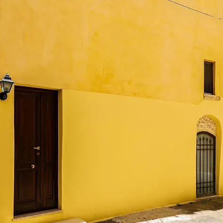 Holiday home Casetta Gallo By Casa Di Marco *