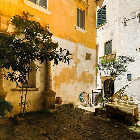 Holiday home Casetta Gallo By Casa Di Marco
